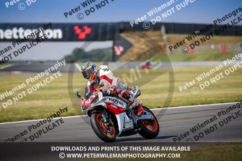 enduro digital images;event digital images;eventdigitalimages;no limits trackdays;peter wileman photography;racing digital images;snetterton;snetterton no limits trackday;snetterton photographs;snetterton trackday photographs;trackday digital images;trackday photos